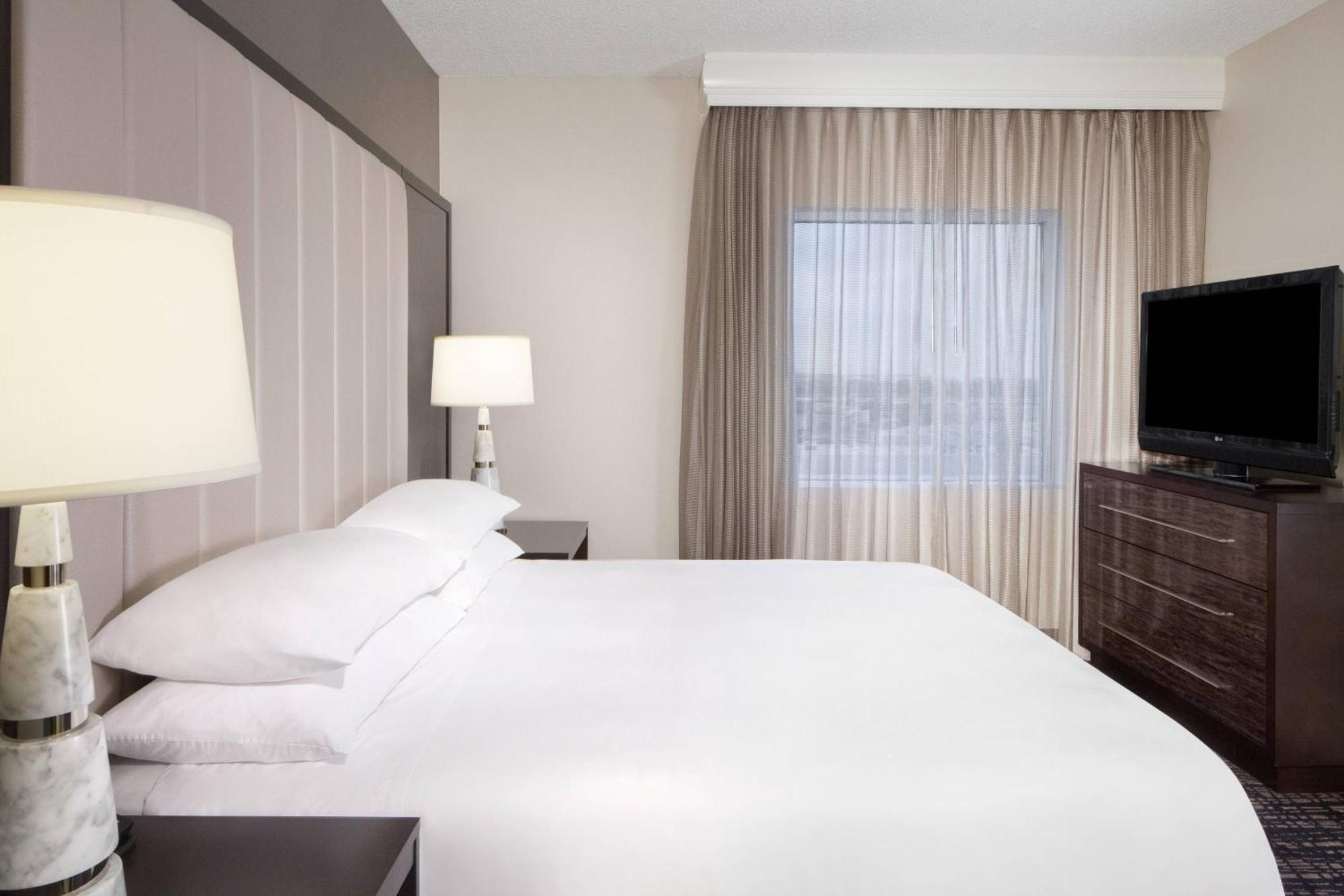 ดัลลัส แมริออท สวีท เมดิคัล/มาร์เก็ต เซ็นเตอร์ Hotel ภายนอก รูปภาพ