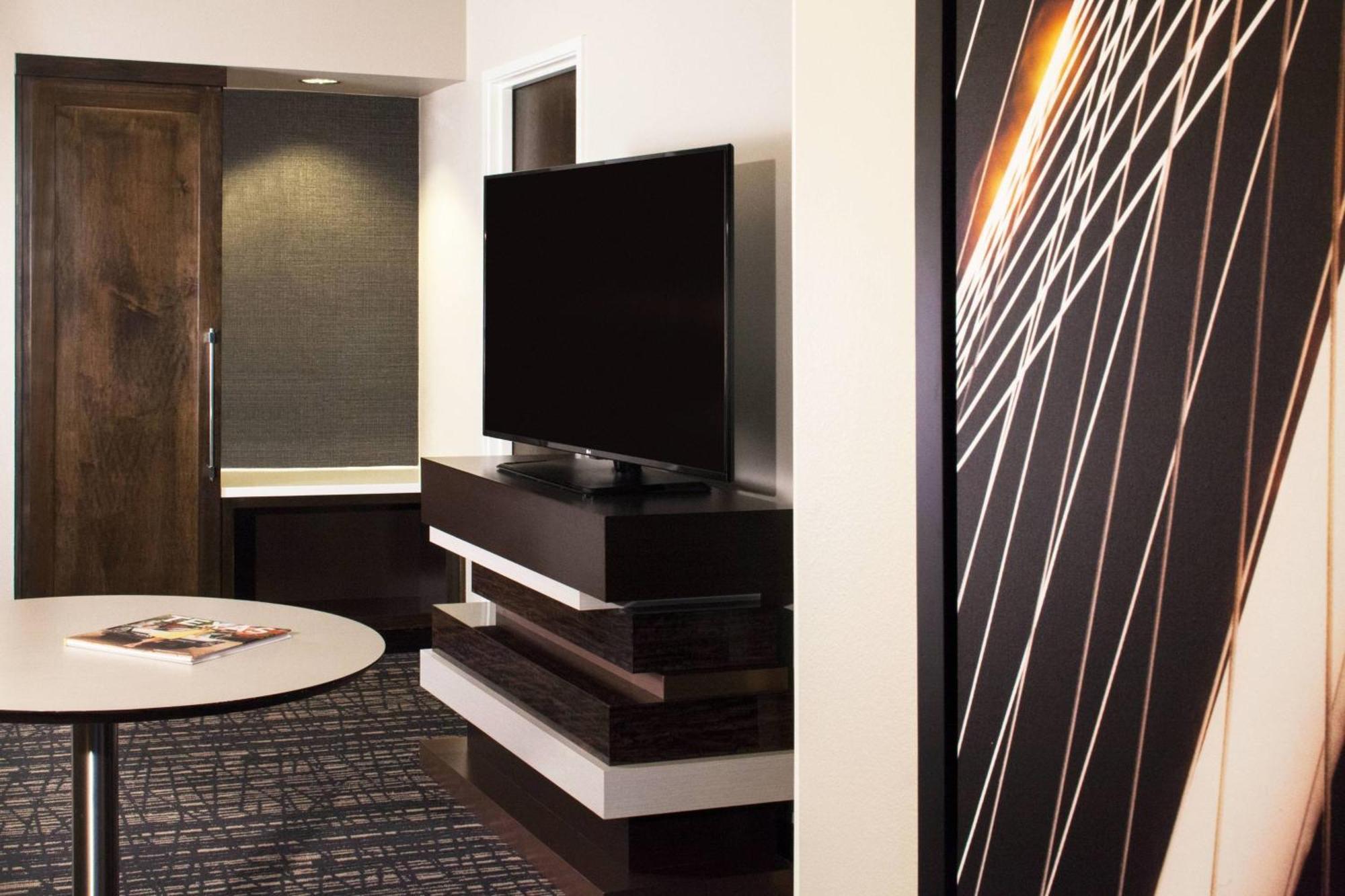 ดัลลัส แมริออท สวีท เมดิคัล/มาร์เก็ต เซ็นเตอร์ Hotel ภายนอก รูปภาพ