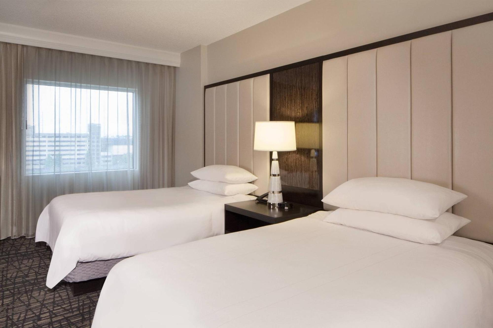 ดัลลัส แมริออท สวีท เมดิคัล/มาร์เก็ต เซ็นเตอร์ Hotel ภายนอก รูปภาพ