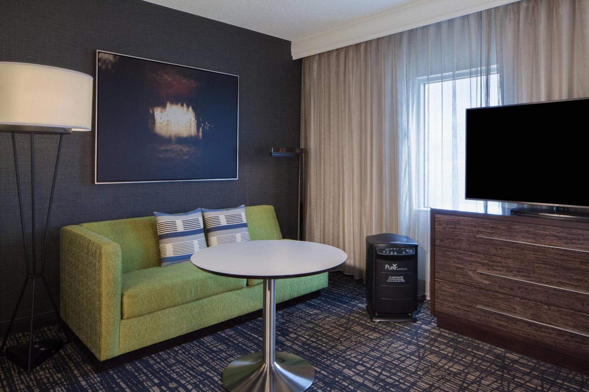 ดัลลัส แมริออท สวีท เมดิคัล/มาร์เก็ต เซ็นเตอร์ Hotel ภายนอก รูปภาพ
